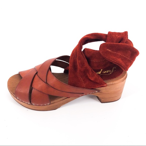 FREE PEOPLE Free People Emmy Wrap Clogs - Picture 5 of 8